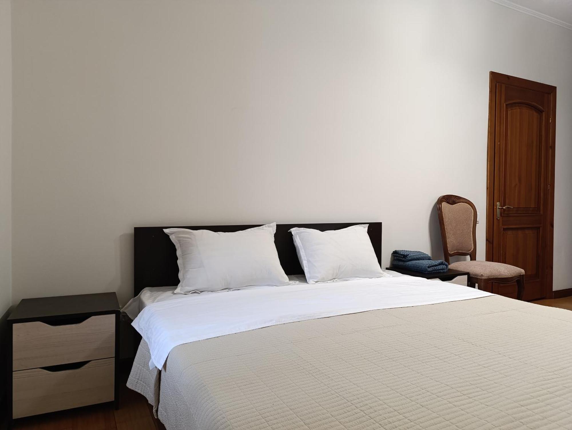 Aura On Tynystanova Street 199 Apartment บิชเคก ภายนอก รูปภาพ